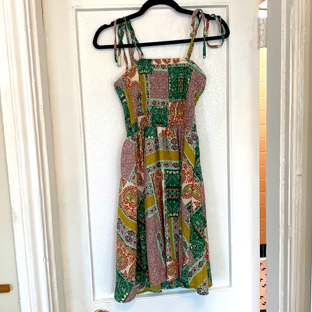 NEVER WORN Tie Shoulder Boho Dress